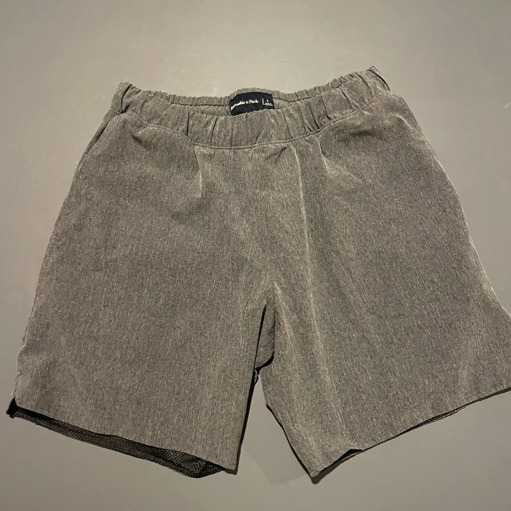 Abercrombie Pull on Shorts Men’s S